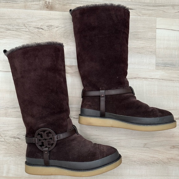 Tory Burch brown winter boot - 8 - Picture 2 of 5